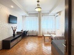 Dacia, Aurel Vlaicu, garsoniera decomandata, 30 mp, 370 EUR